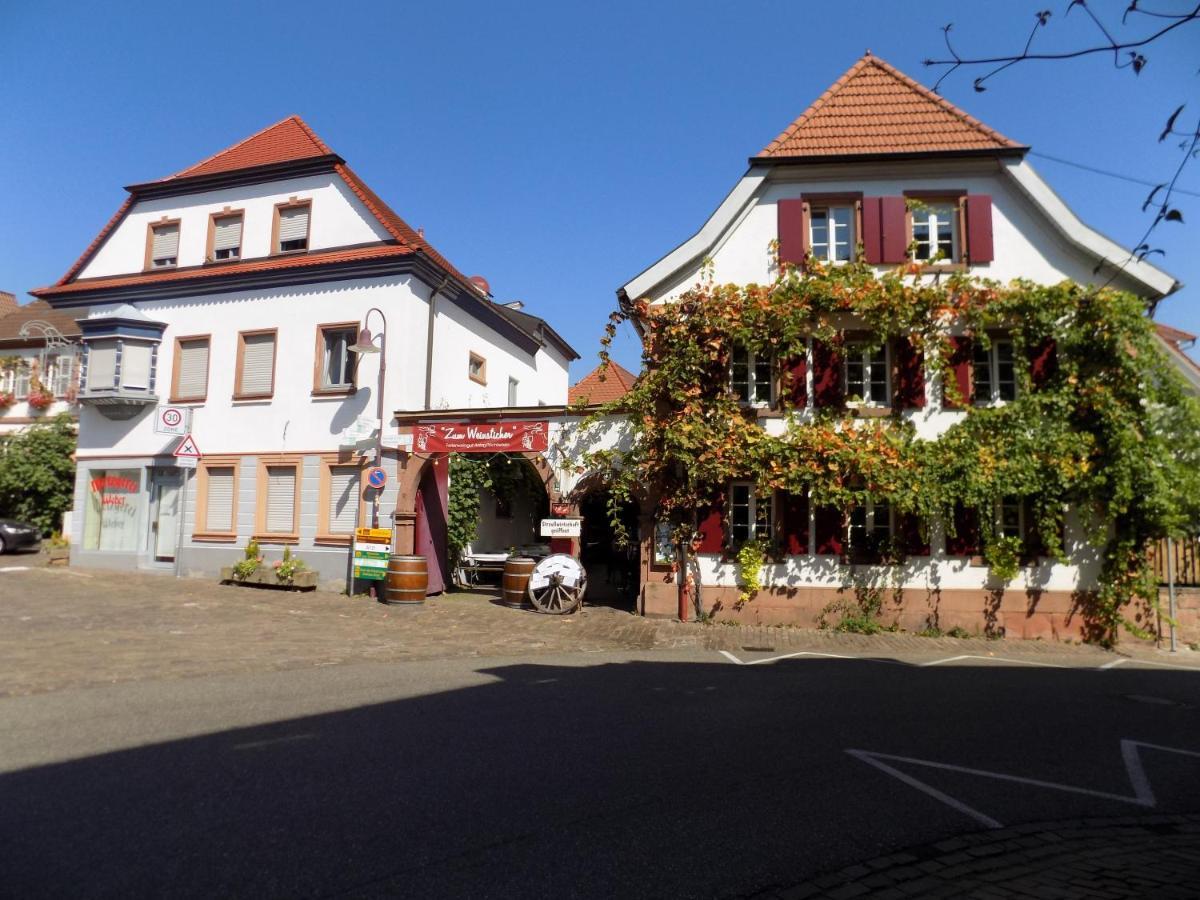 Zum Weinsticher, Weingut Anlag/Nichterlein Родт-под-Ритбургом Экстерьер фото